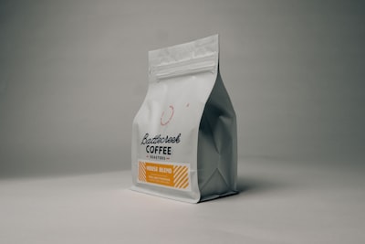 Pour-over brewing setup with Fréscopa Colombian beans